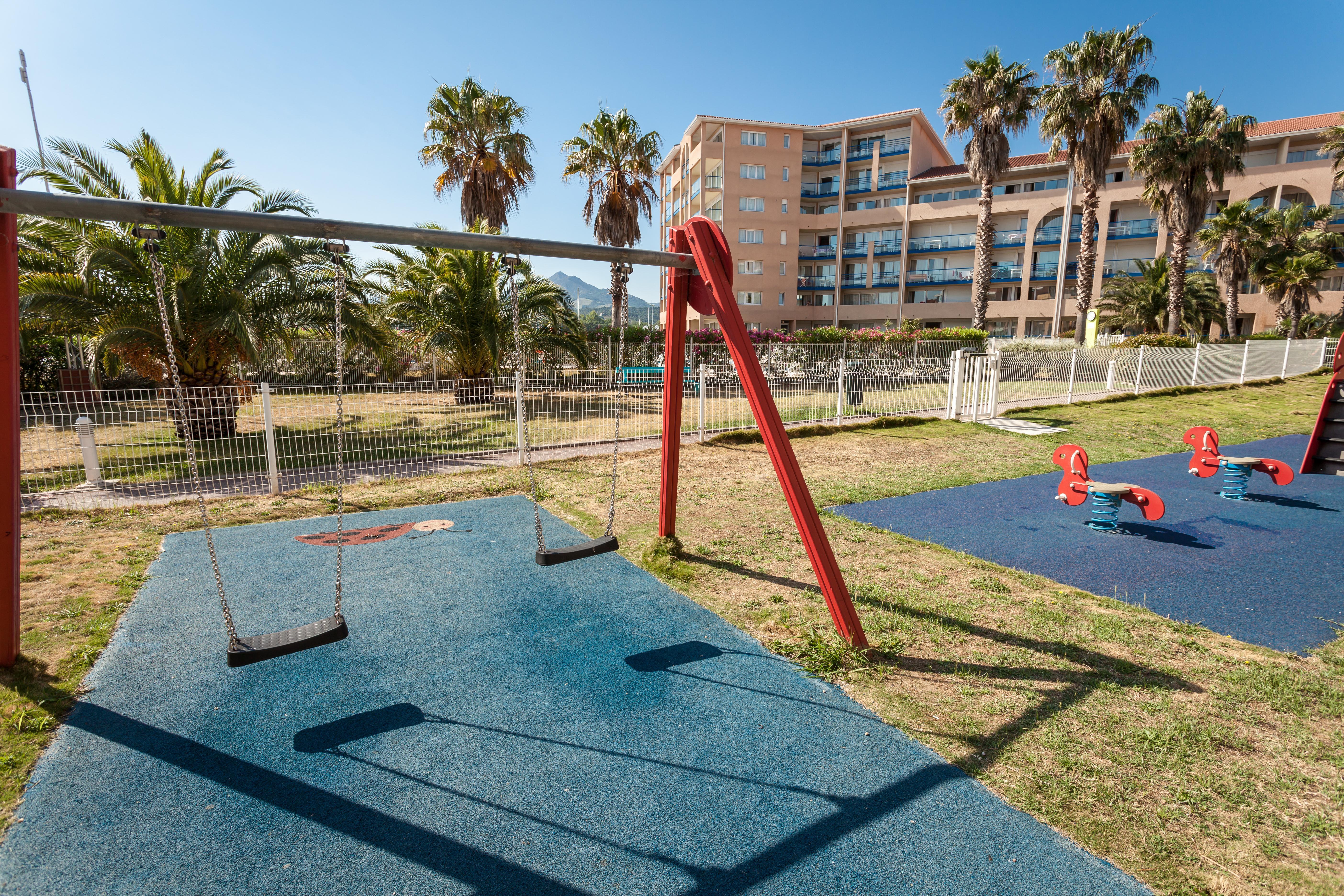 Appart Hotel Mer & Golf Port Argeles المظهر الخارجي الصورة